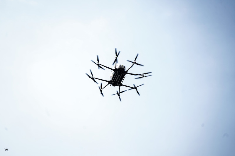 EHang 216
