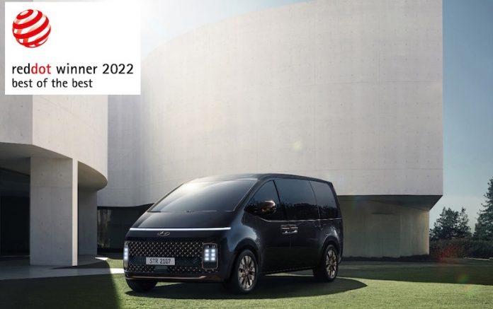 Hyundai STARIA Red Dot Award 2022