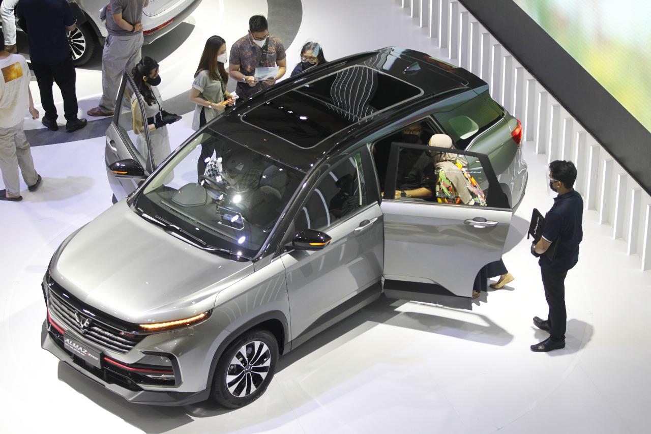 Wuling Almaz RS
