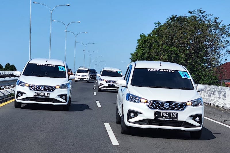Test Drive Ertiga Hybrid