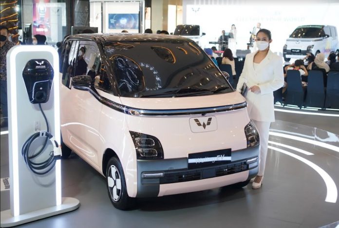 Mobil Listrik Wuling EV