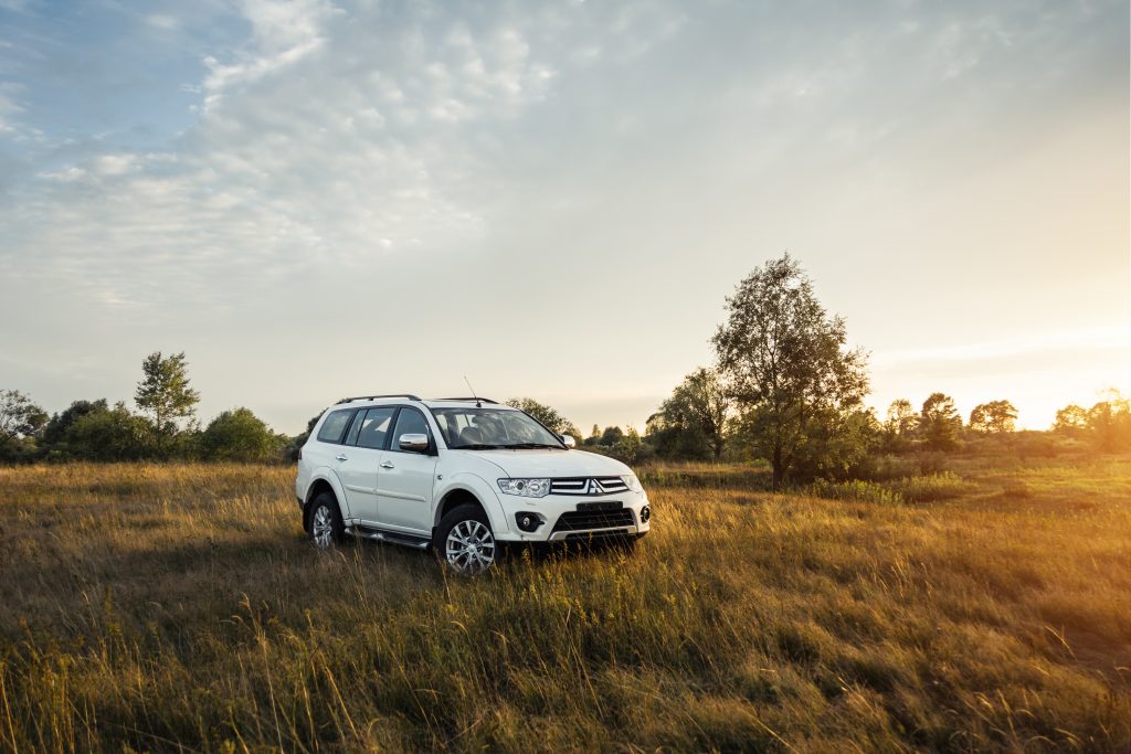 Mobil SUV Pajero Sport