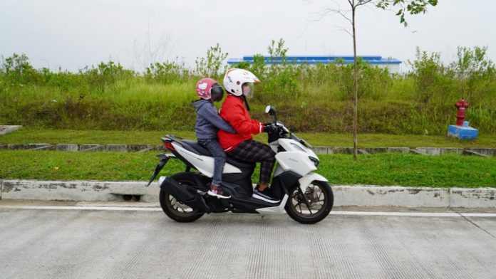 tips bonceng anak pakai motor