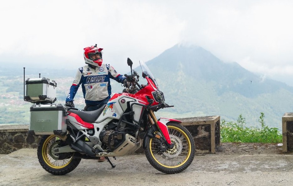 Foto kang JJ dan Rabit and Wheels 1
