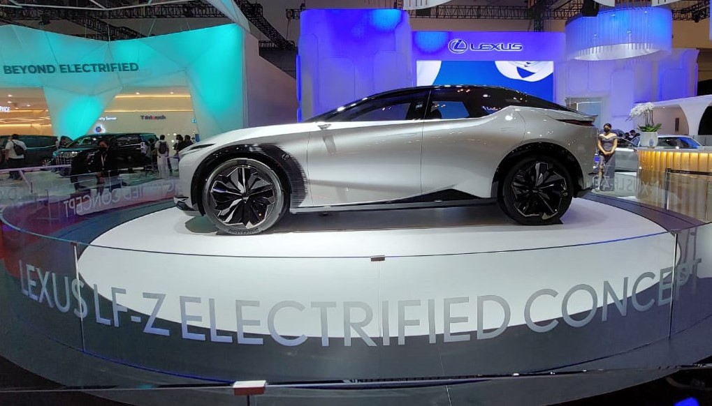Lexus LF-Z Electrified Concept samping