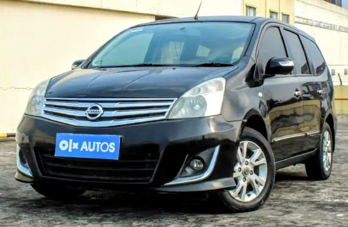 Nissan Grand Livina mobil bekas dibawah 80 juta
