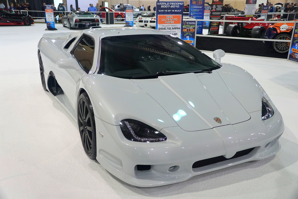 Mobil tercepat di dunia SSC Ultimate Aero