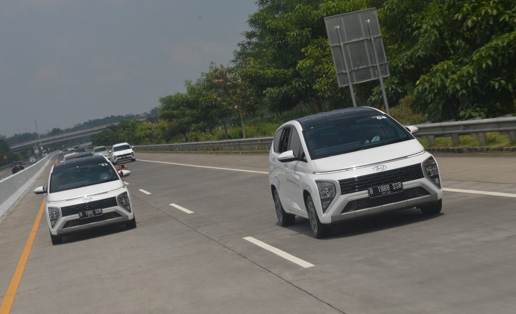 Hyundai Stargazer tes Drive 1