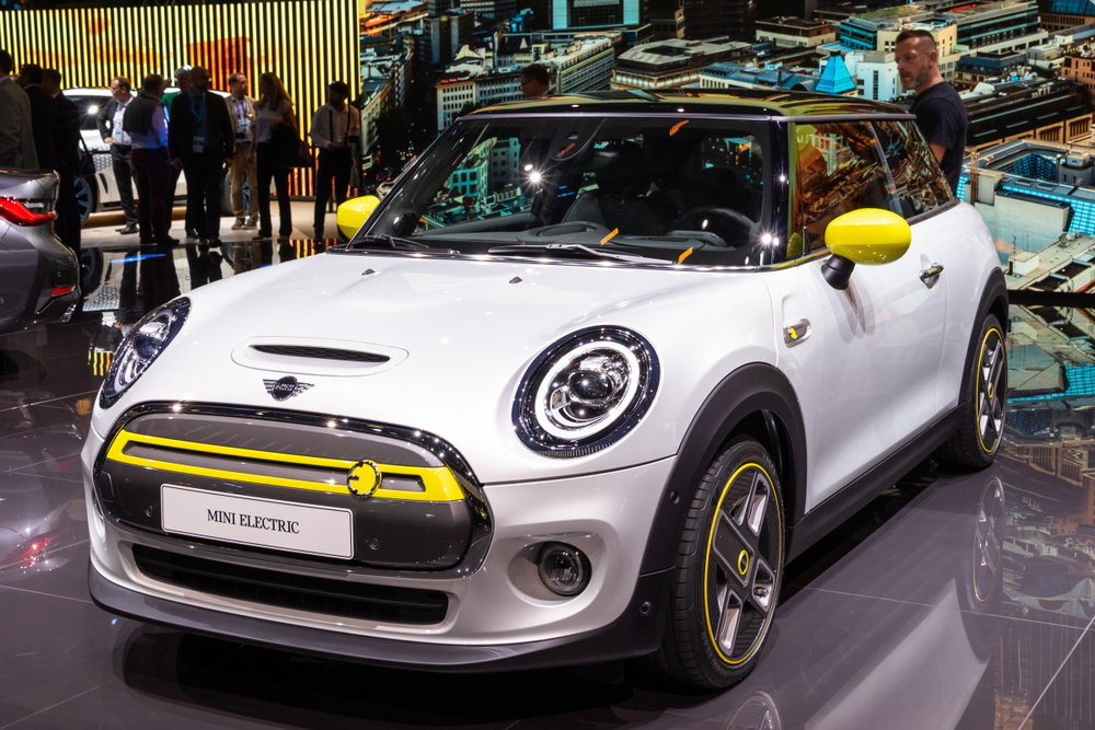 Mobil Listrik MINI Electric 
