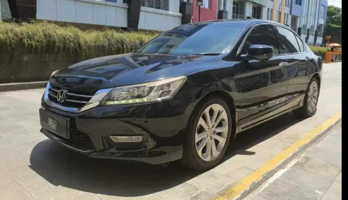 Mobil Honda Accord