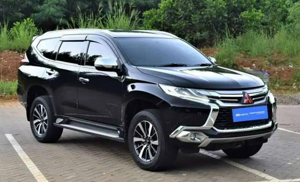 Mobil SUV Pajero Sport