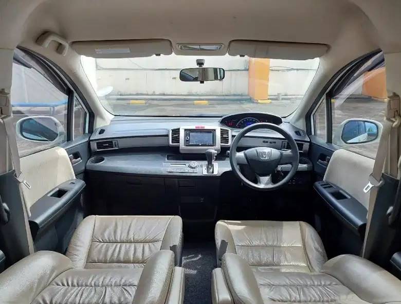 Interior Honda Freed