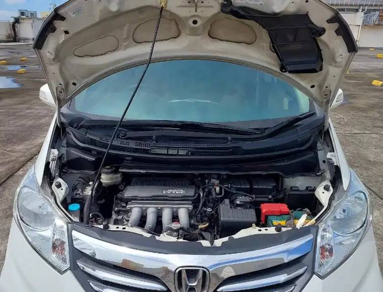 Spesifikasi Honda Freed