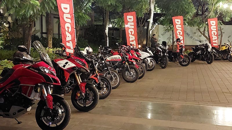 Motor Komunitas Ducati
