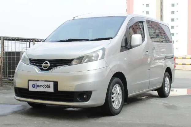 nissan-evalia-xv-2012-olxmobbi-mobil-bekas