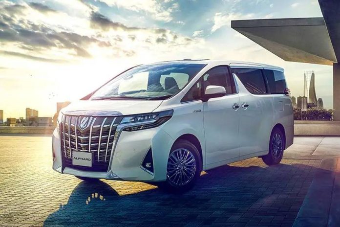 Toyota Alphard X