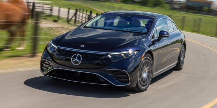 Mercedes Benz EQS