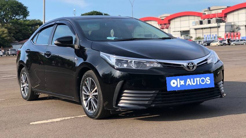 New Corolla Altis Hybrid