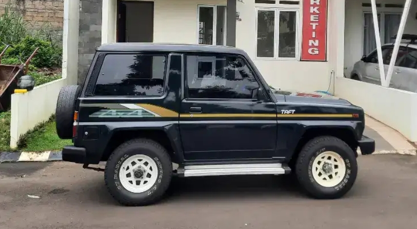 Eksterior Daihatsu Taft