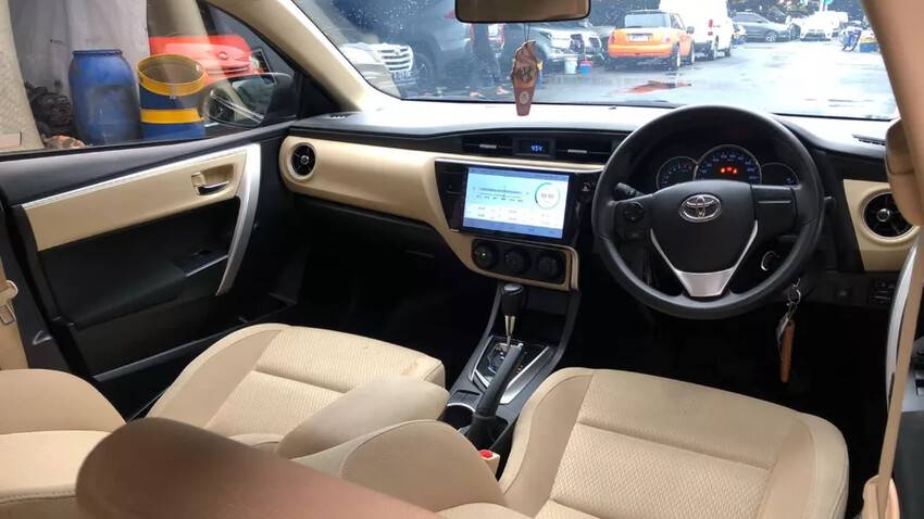 New Corolla Altis Hybrid