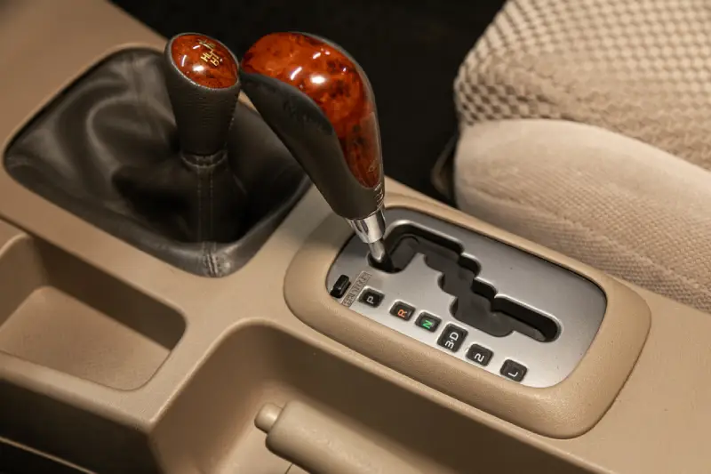 cara bawa mobil matic (1)