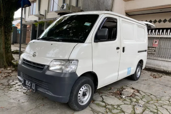 parkir mobil (1) (1)