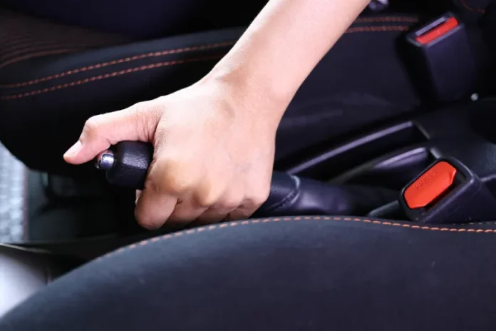 rem tangan mobil (1)