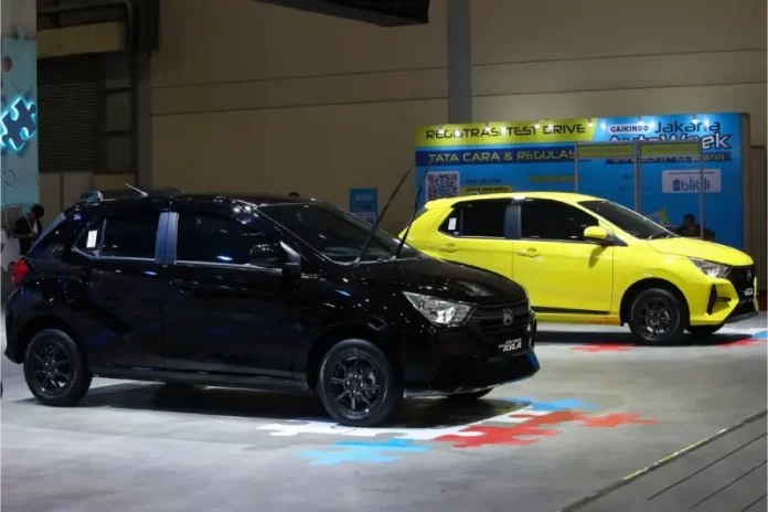 Hatchback (2)