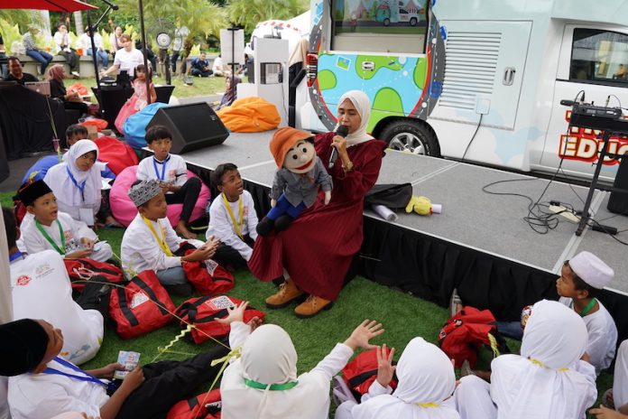 TRITON Educar Surabaya
