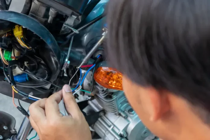 kabel motor