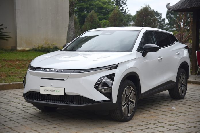 OMODA E5