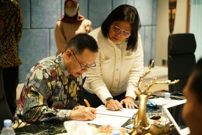 NETA dan BCA