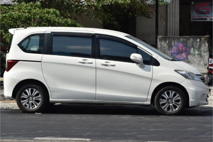 honda freed (1)