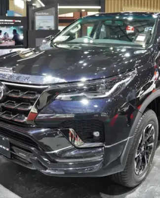 Gagah dan Berteknologi Canggih, Intip Spesifikasi Fortuner Tipe Tertinggi Seri GR Sport! fortuner gr sport