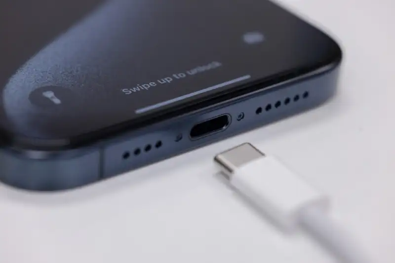 iphone 15 (1)