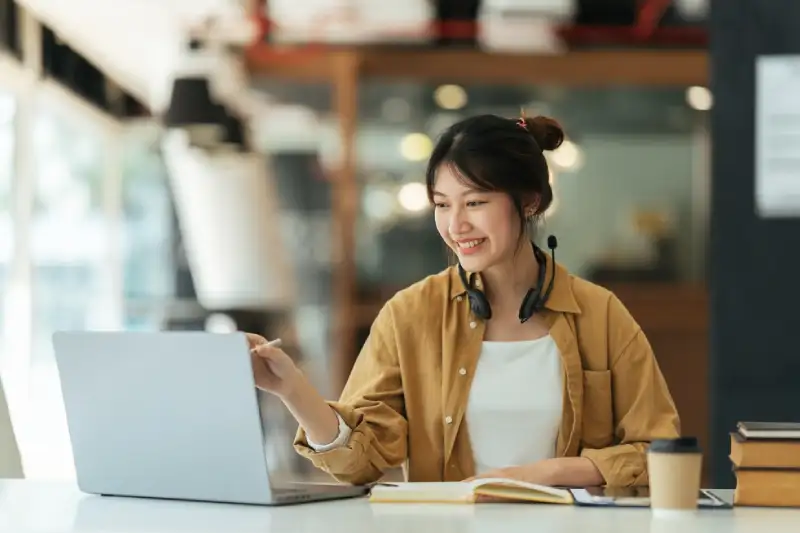 10 Rekomendasi Laptop Harga Rp 5 Jutaan - OLX News