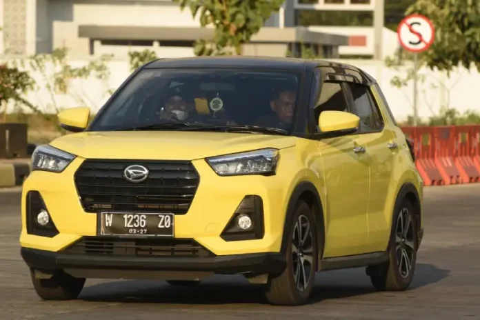 mobil paling irit