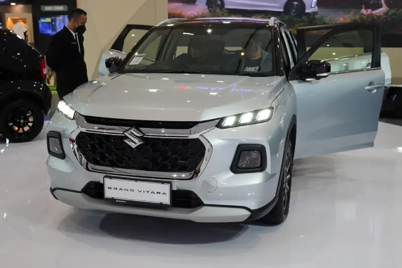 suzuki grand vitara (3)