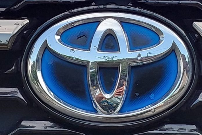 Toyota, mobil brand ASTRA