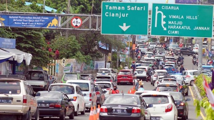 Buka Tutup Jalur Puncak Bogor