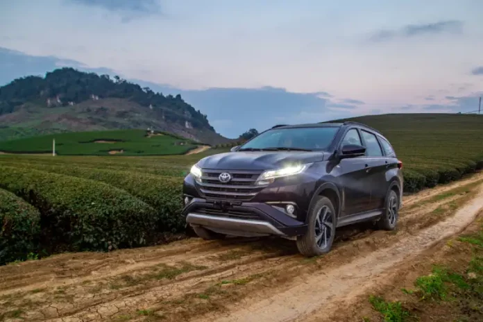 harga toyota rush
