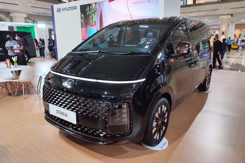 hyundai staria