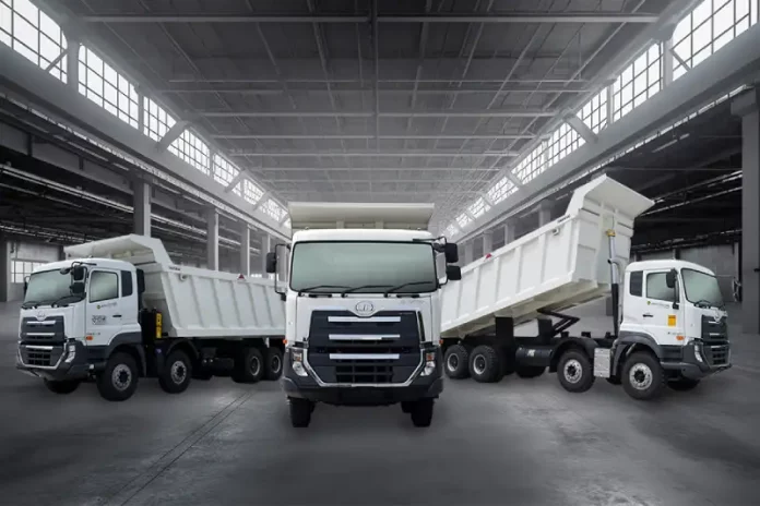 mobil dump truck