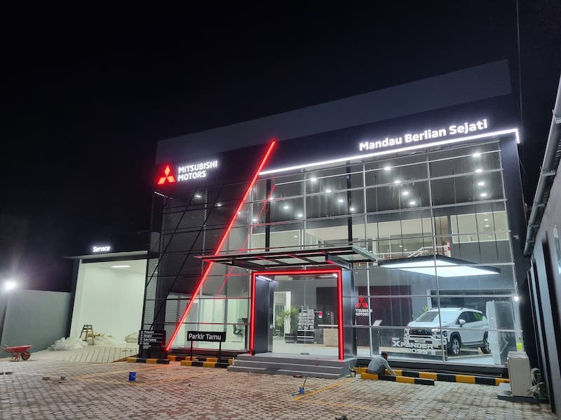 Diler Mitsubishi Motors di Kalimantan Timur