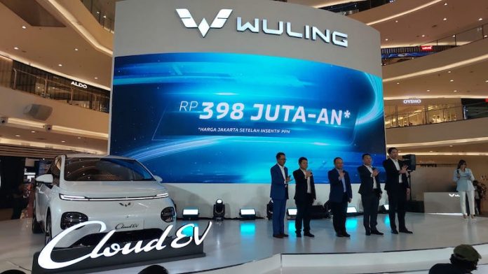Harga Wuling Cloud EV
