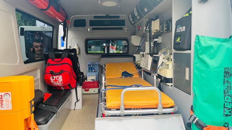 Suzuki Carry Ambulance