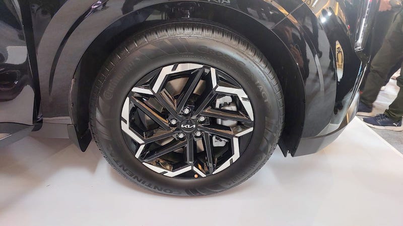 The New KIA Carnival