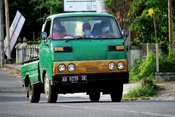 mobil pick up bekas