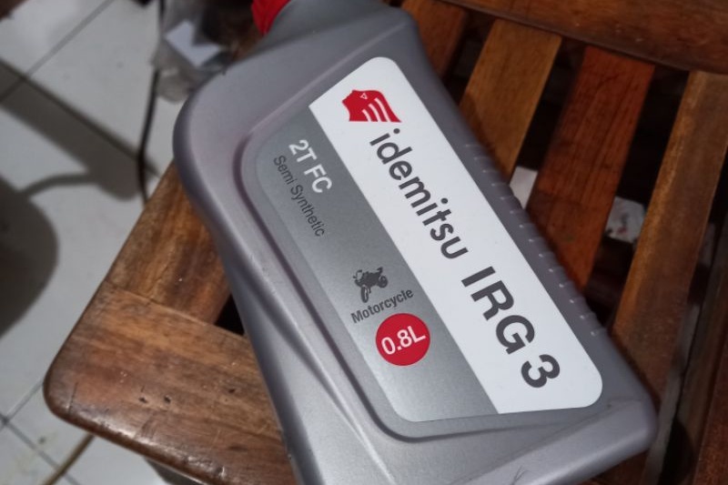 Oli Samping Idemitsu