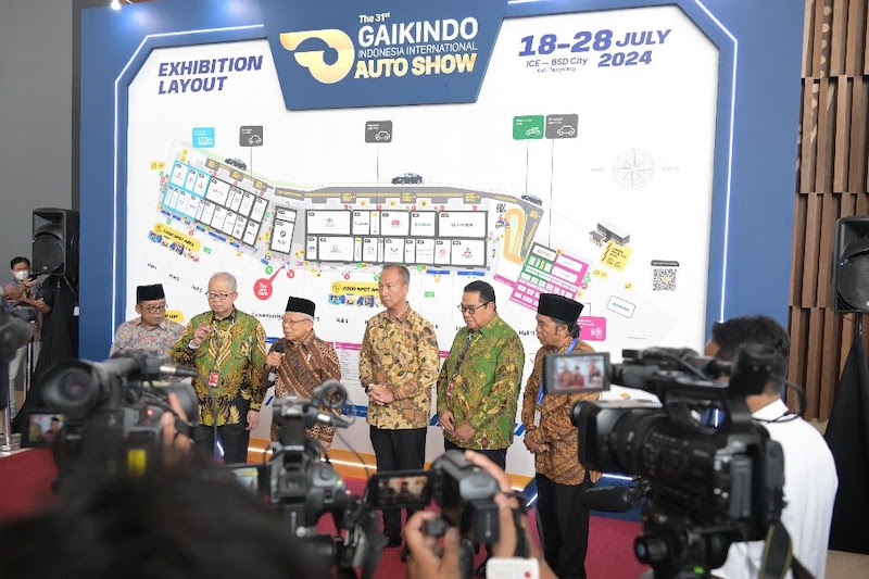 GIIAS 2024 Resmi Dibuka Wapres Ma'ruf Amin
